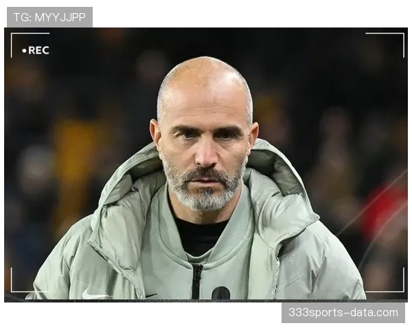 切尔西主帅执教稳定性受到质疑，球队赛季表现面临关键考验