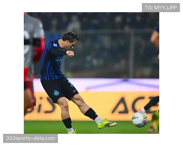 国际米兰中场提速乏力，缺乏爆点问题逐步反映在进攻效率上